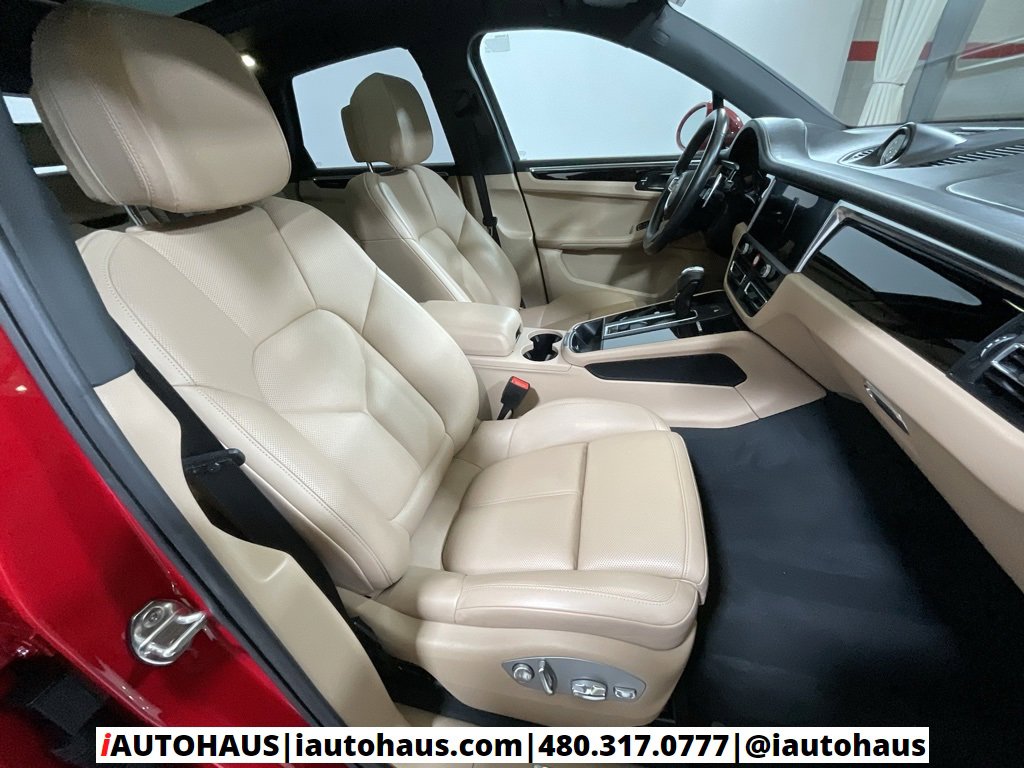 Used 2022 Porsche Macan S w/ Premium Package Plus image 23