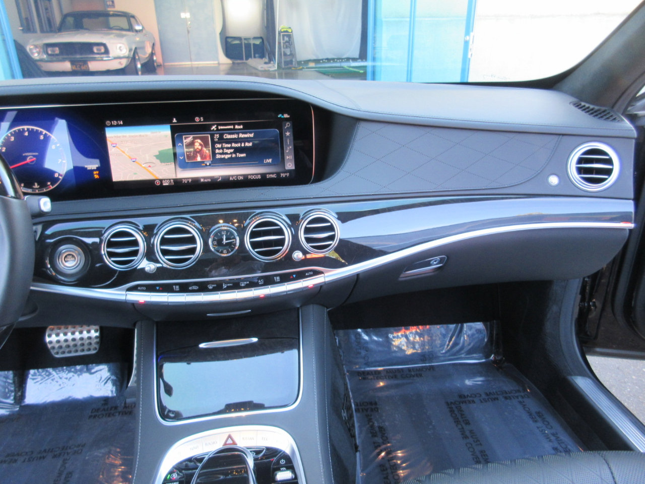 Used 2020 Mercedes-Benz S 560 Sedan w/ AMG Line Exterior image 40