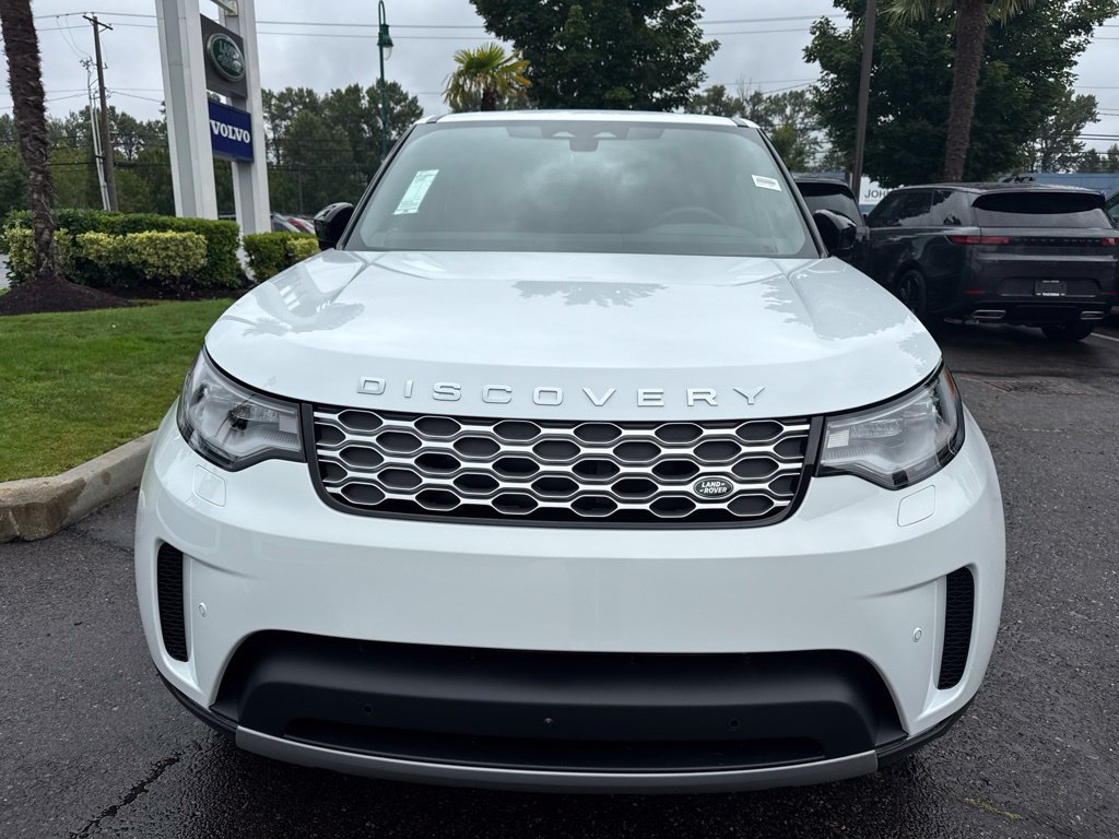 New 2026 Land Rover Discovery S AWD/4WD image 9
