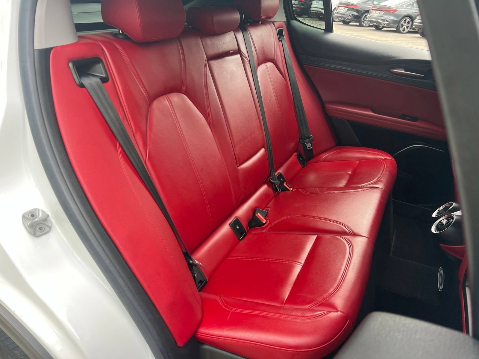 Used 2019 Alfa Romeo Stelvio w/ Nero Edizione RWD image 37