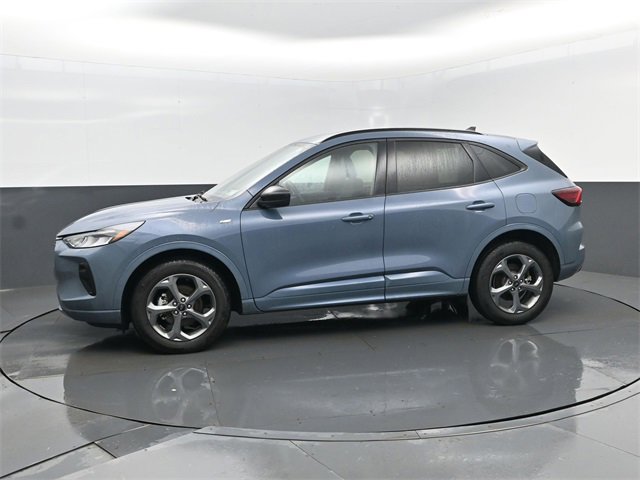 Used 2023 Ford Escape ST-Line w/ Tech Pack #1 image 5