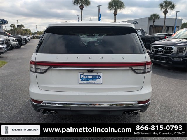 Used 2020 Lincoln Aviator Reserve w/ Equipment Group 201A image 5