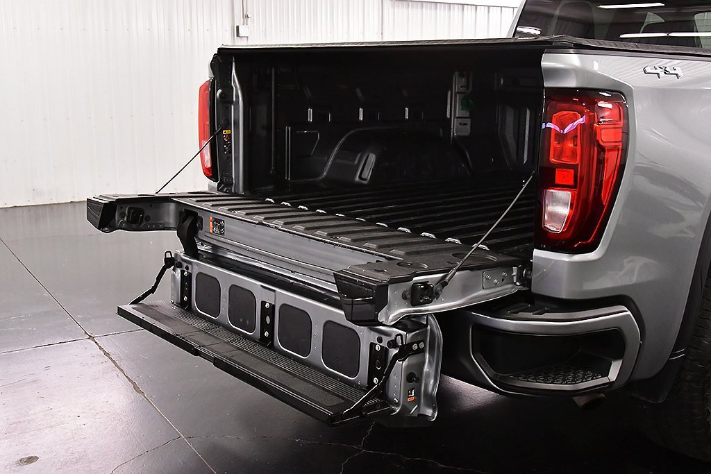 Used 2023 GMC Sierra 1500 Elevation image 15