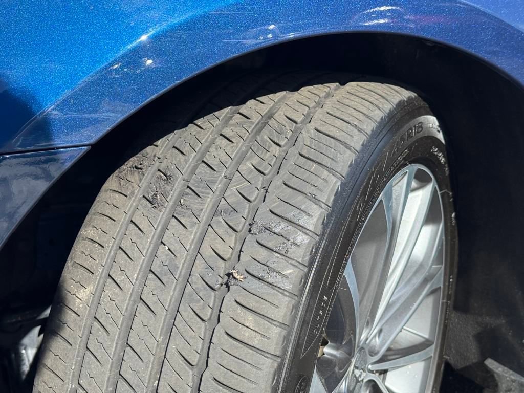 Used 2016 Hyundai Genesis 3.8 w/ Option Group 04 image 11