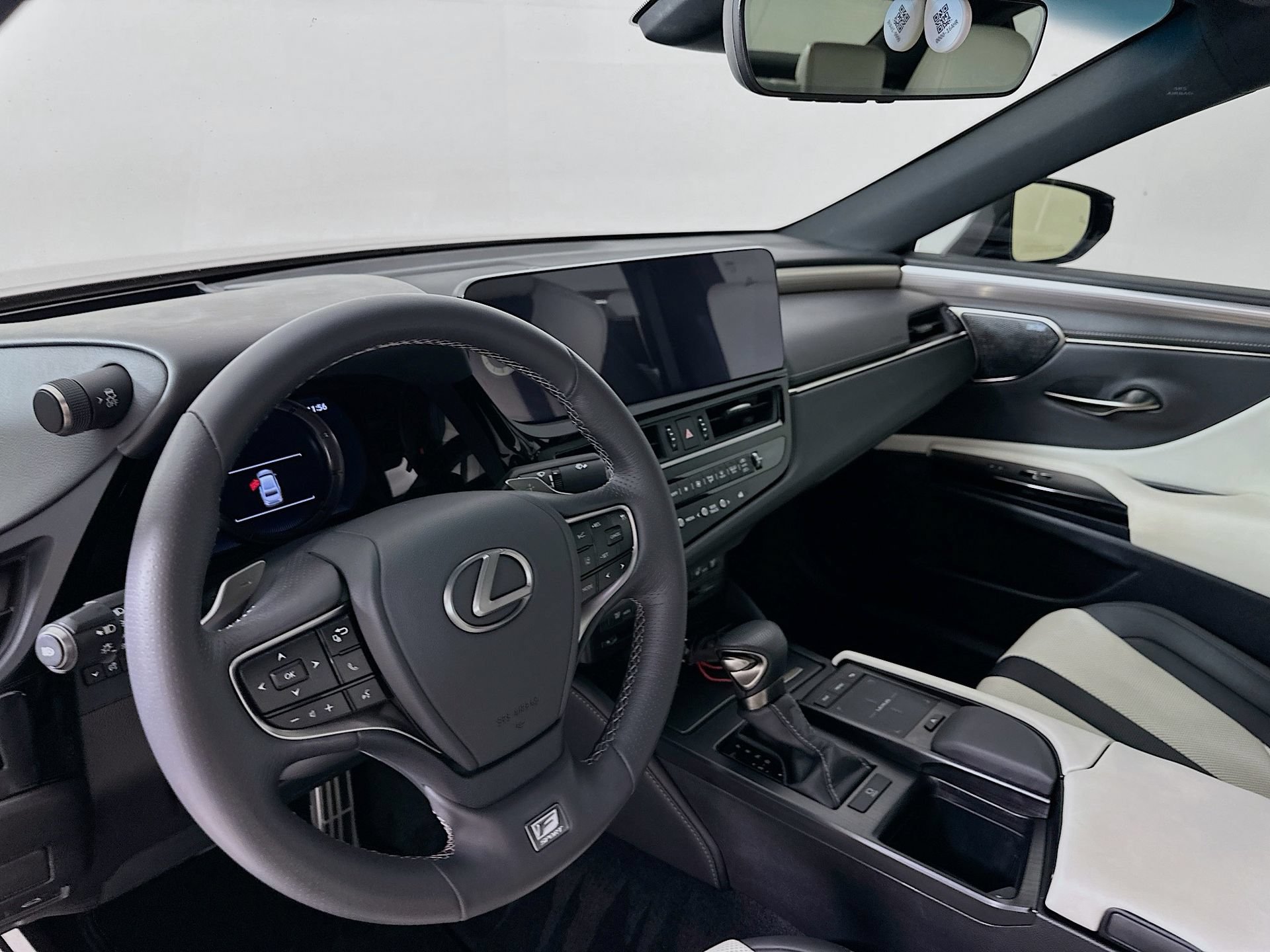 Used 2022 Lexus ES 350 F Sport FWD image 10