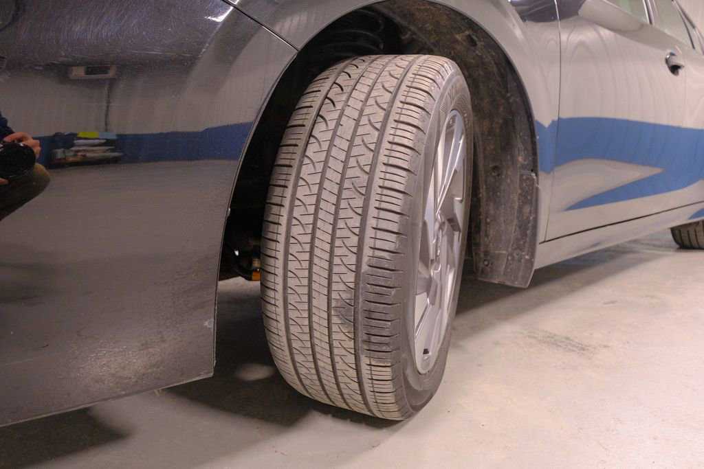 Used 2024 Subaru Legacy Limited image 38