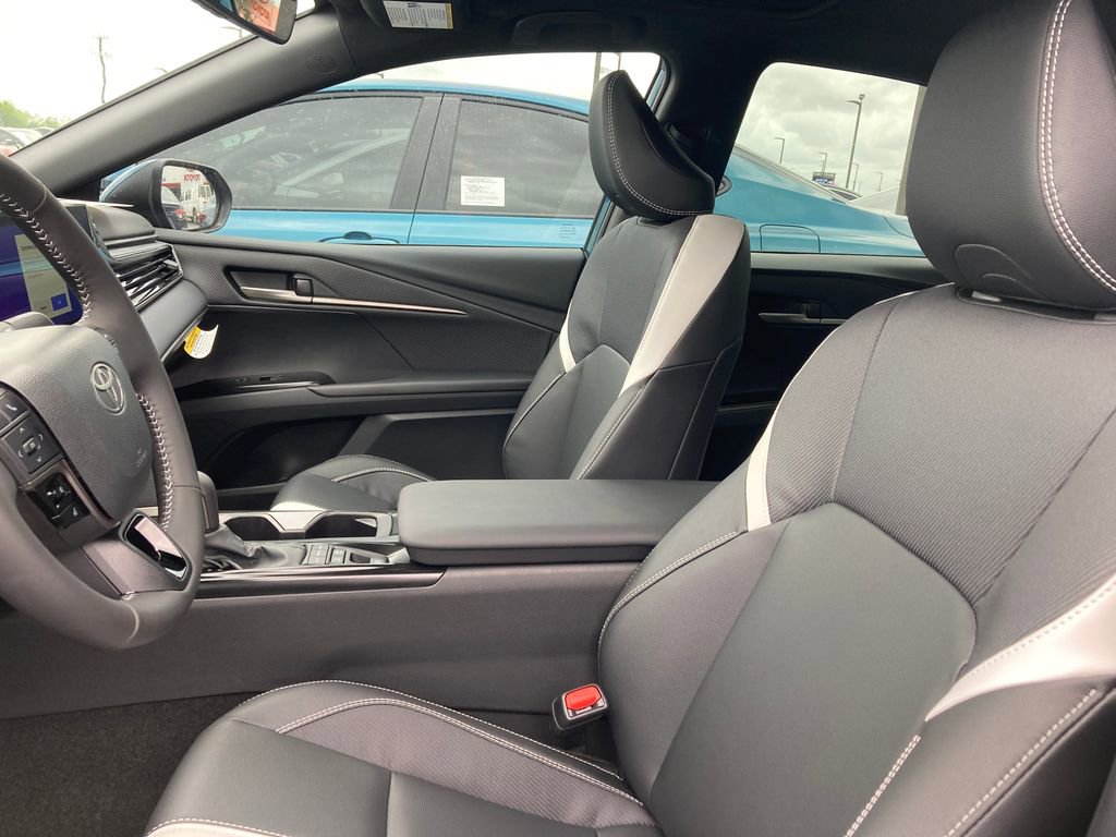 New 2026 Toyota Camry SE FWD image 10