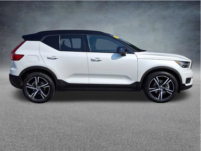 Used 2021 Volvo XC40 T5 R-Design w/ Advanced Package AWD/4WD image 7
