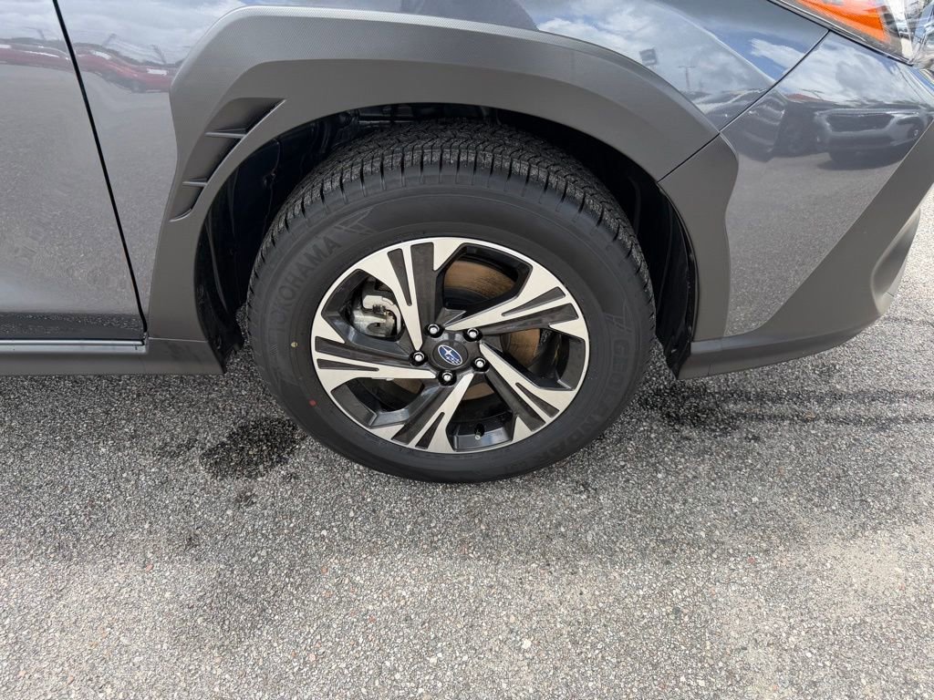 Used 2025 Subaru Crosstrek 2.0i Premium AWD/4WD image 4