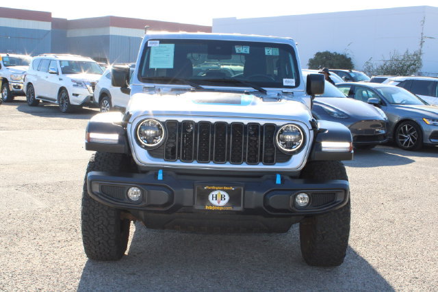 Used 2024 Jeep Wrangler Unlimited Rubicon 4xe AWD/4WD image 2