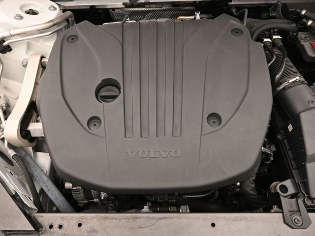 Used 2023 Volvo XC60 B5 Ultimate image 35