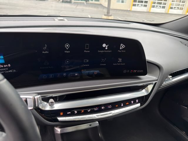 Certified 2024 Cadillac Lyriq Tech w/ Driver Assist Package AWD/4WD image 17