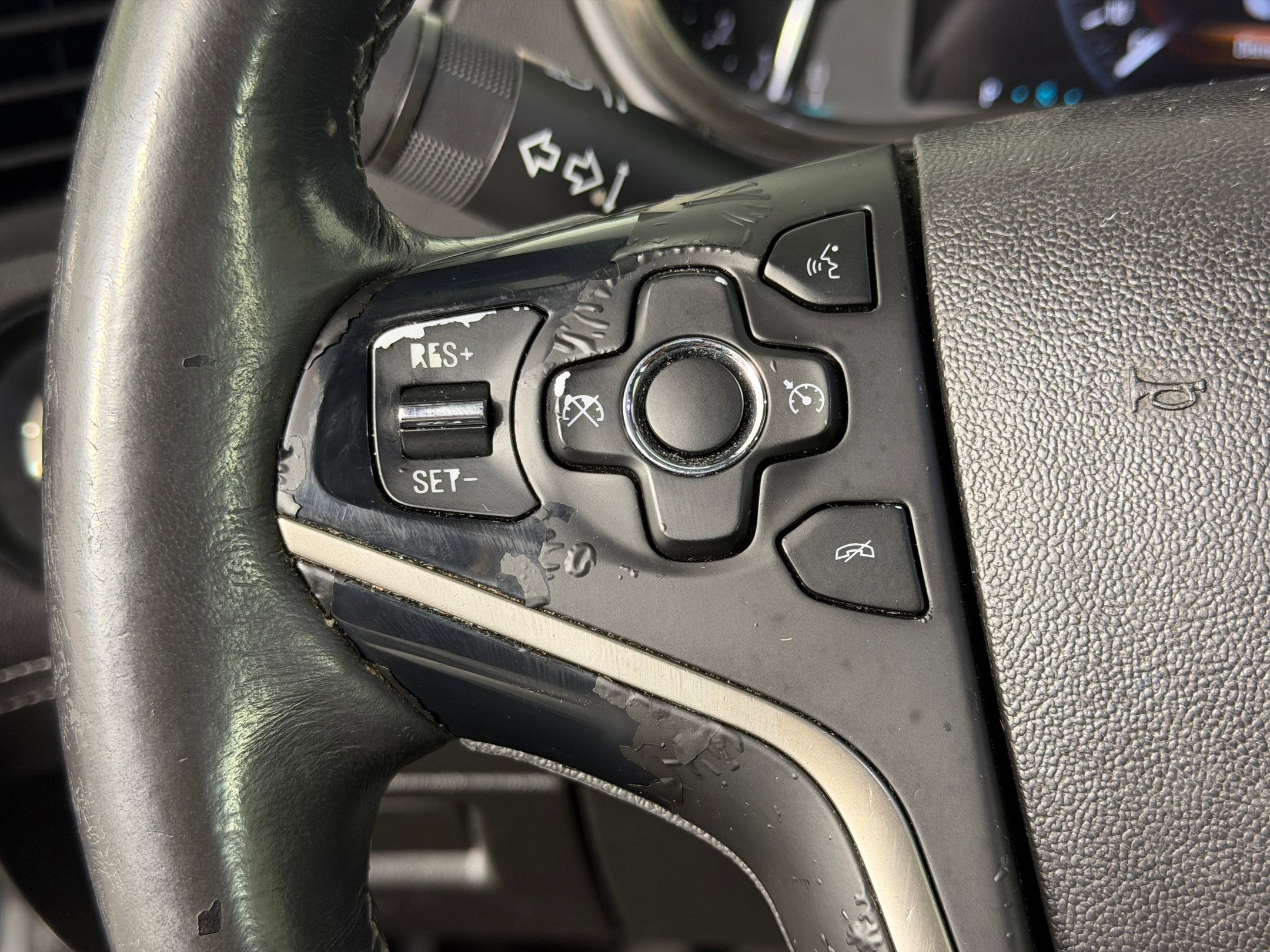 Used 2014 Buick LaCrosse Leather FWD image 15