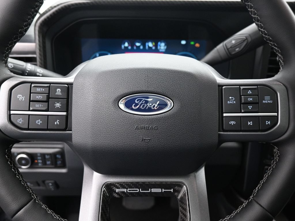 New 2026 Ford F250 Lariat w/ Black Appearance Package AWD/4WD image 12