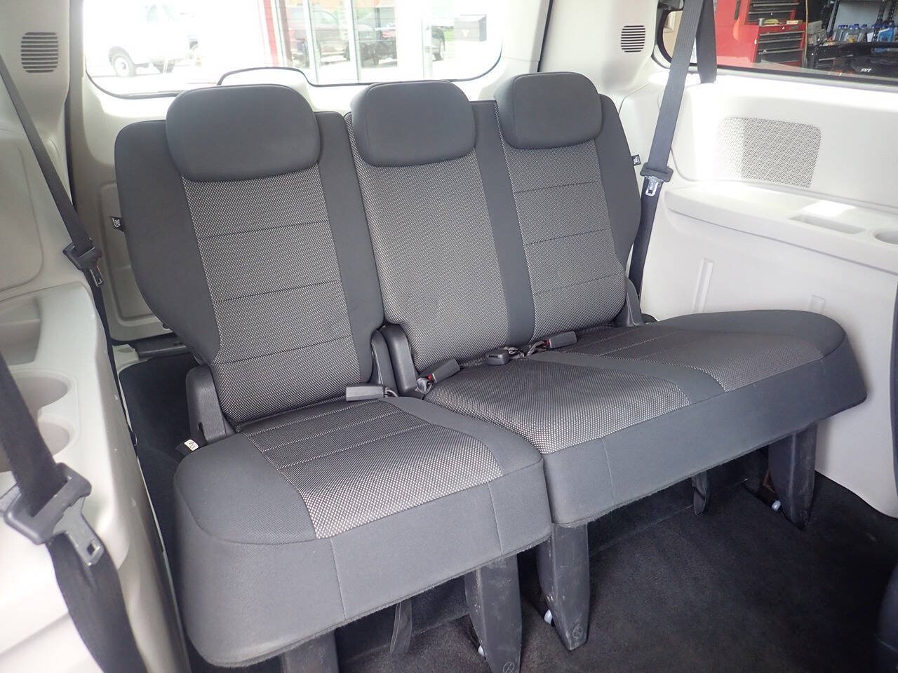 Used 2008 Dodge Grand Caravan SE FWD image 34