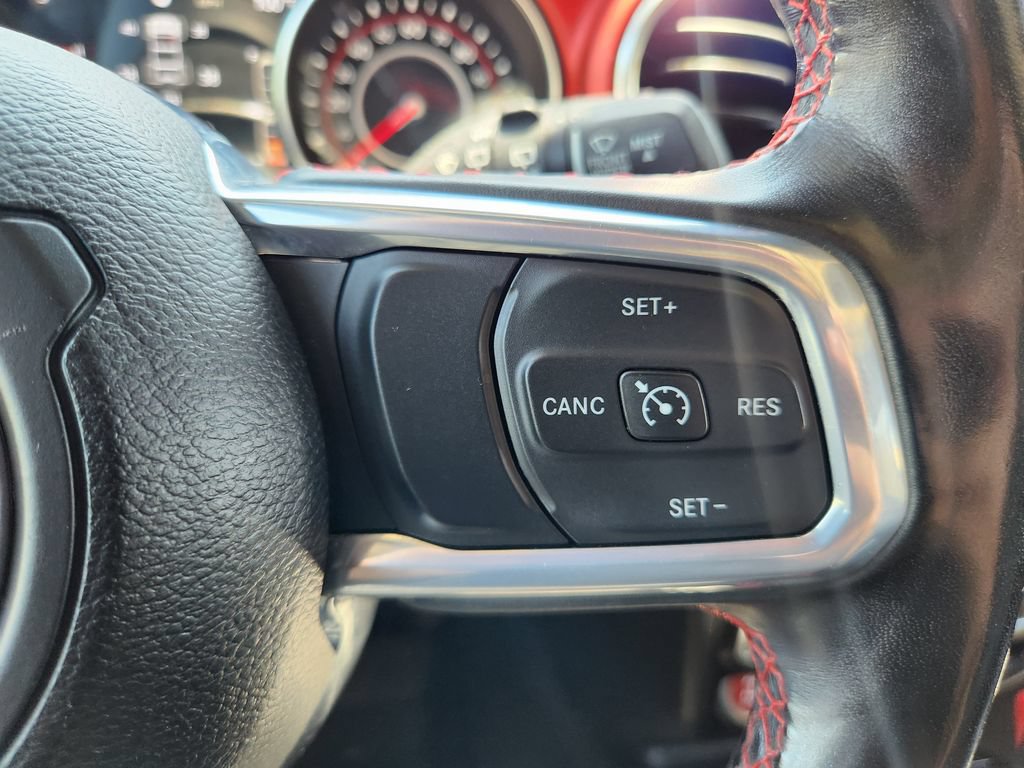 Used 2022 Jeep Wrangler Unlimited Rubicon w/ LED Lighting Group AWD/4WD image 31