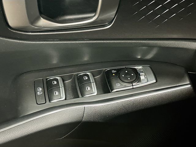 Used 2024 Kia Sorento LX image 18