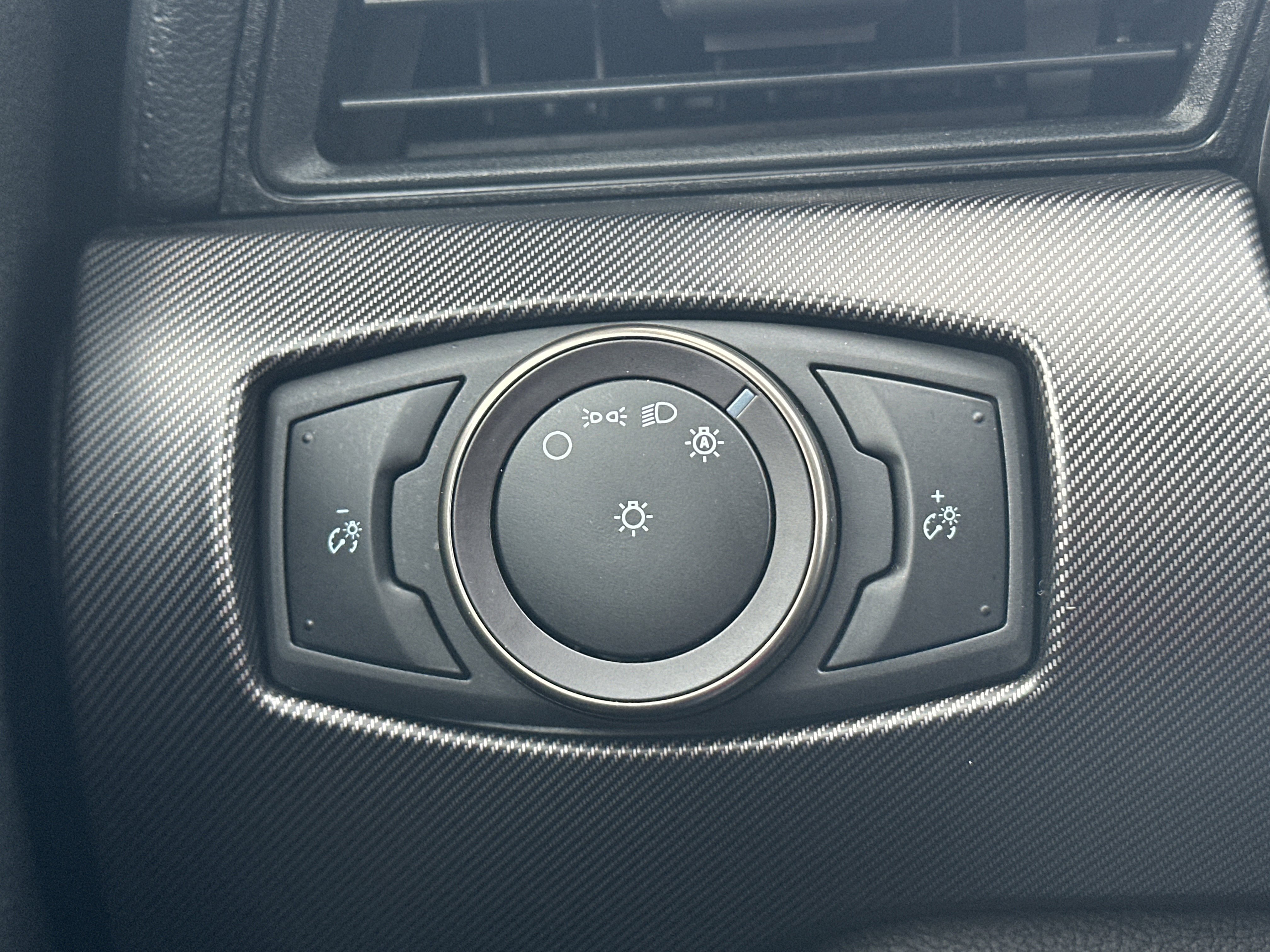 Used 2020 Ford Mustang Shelby GT350 w/ Technology Package image 26