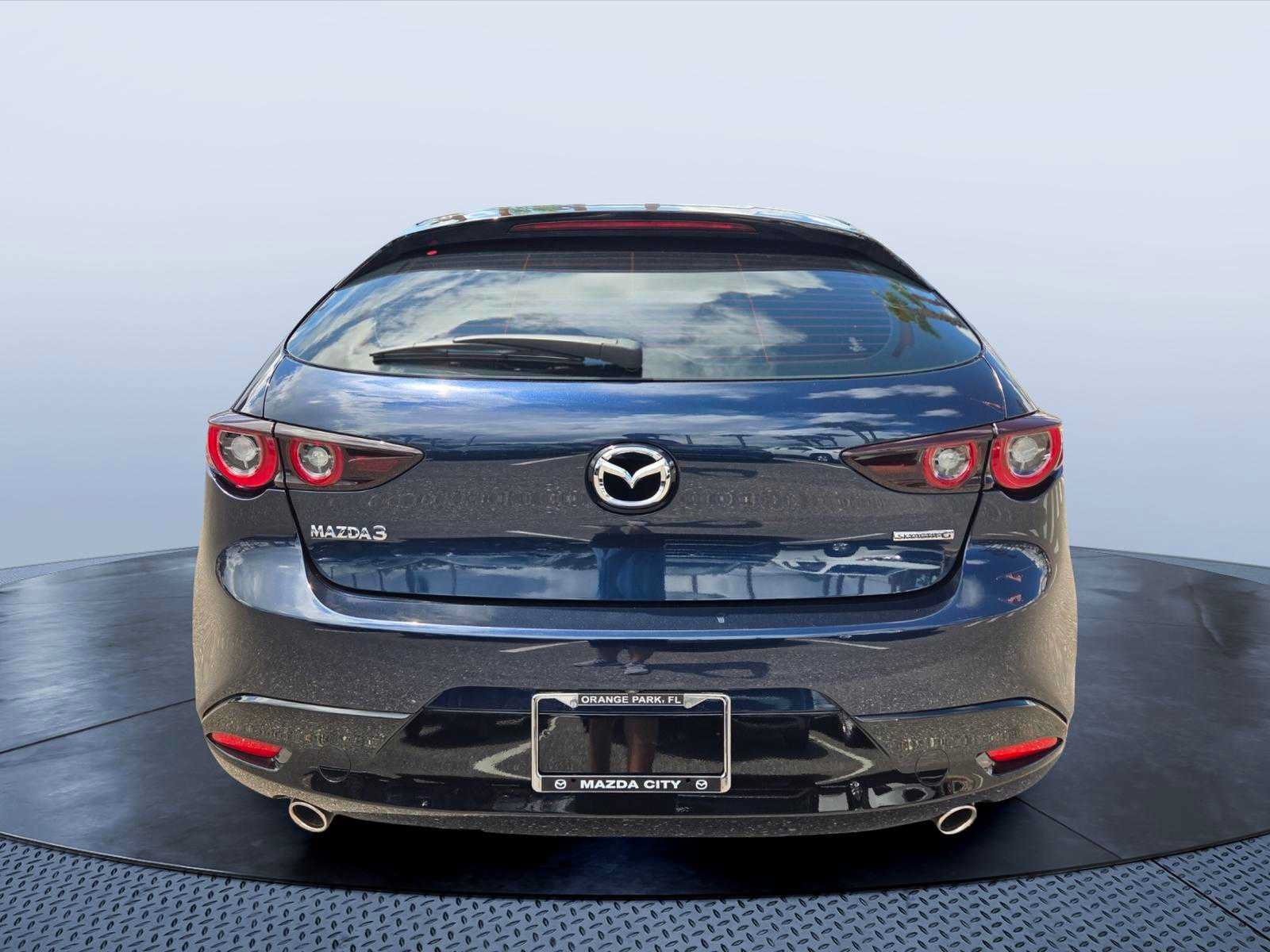 Used 2023 MAZDA MAZDA3 s FWD image 7