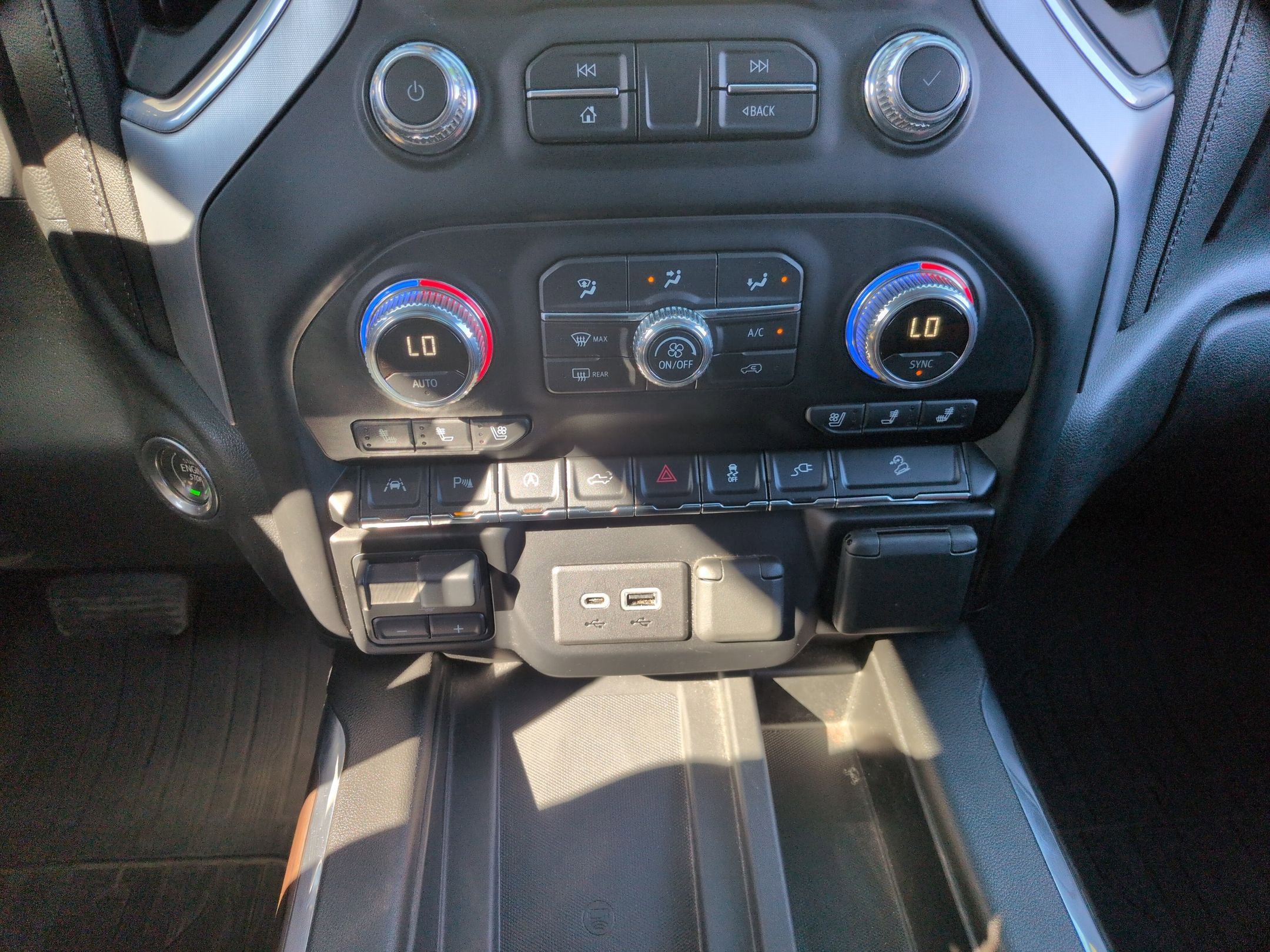 Used 2021 GMC Sierra 1500 SLT w/ SLT Convenience Package image 13