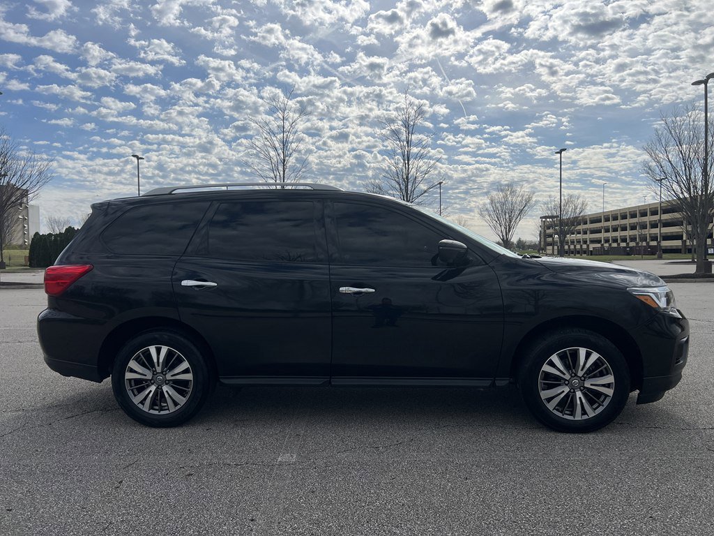 Used 2020 Nissan Pathfinder SL AWD/4WD image 6