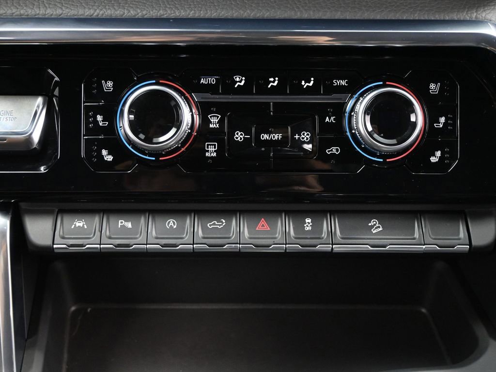 Used 2025 GMC Sierra 1500 Denali image 32