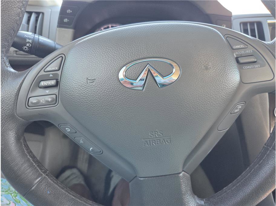 Used 2013 INFINITI G37 Sport w/ Premium Pkg image 6