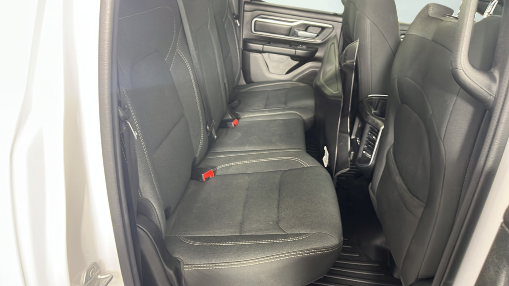 Used 2022 RAM 1500 Big Horn w/ Night Edition AWD/4WD image 14
