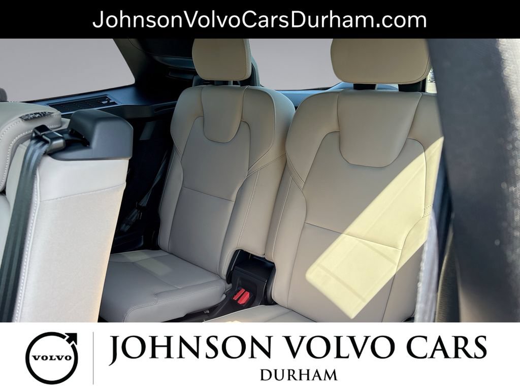 New 2026 Volvo XC90 B6 Plus w/ Protection Package Premier AWD/4WD image 24