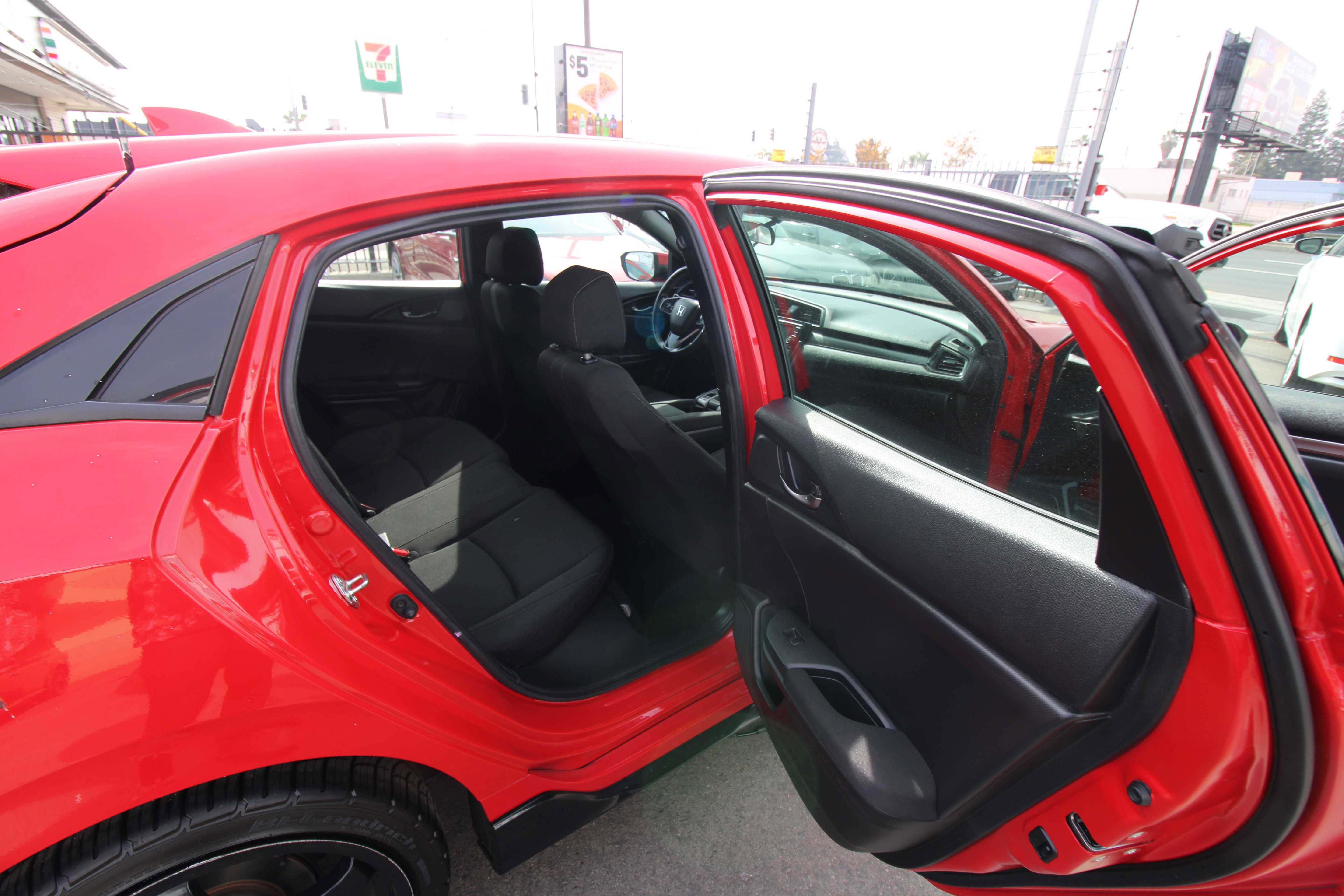 Used 2019 Honda Civic Sport image 33