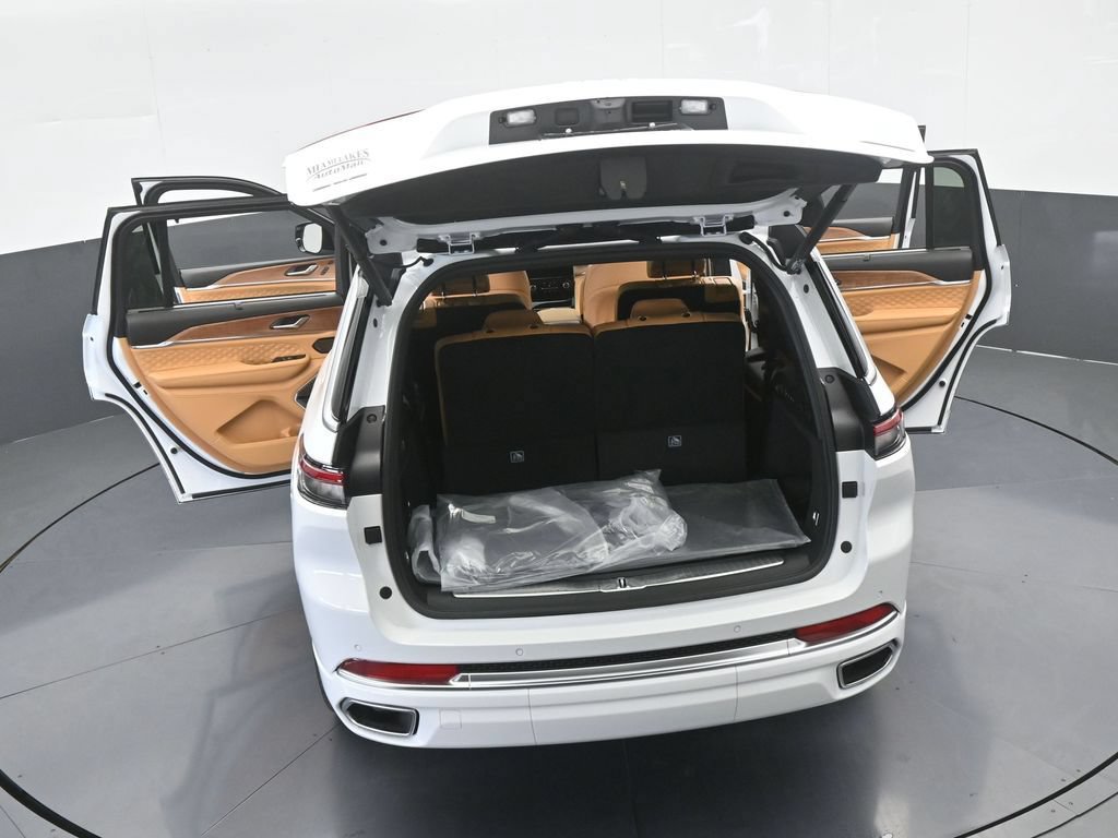 New 2025 Jeep Grand Cherokee L Summit AWD/4WD image 66