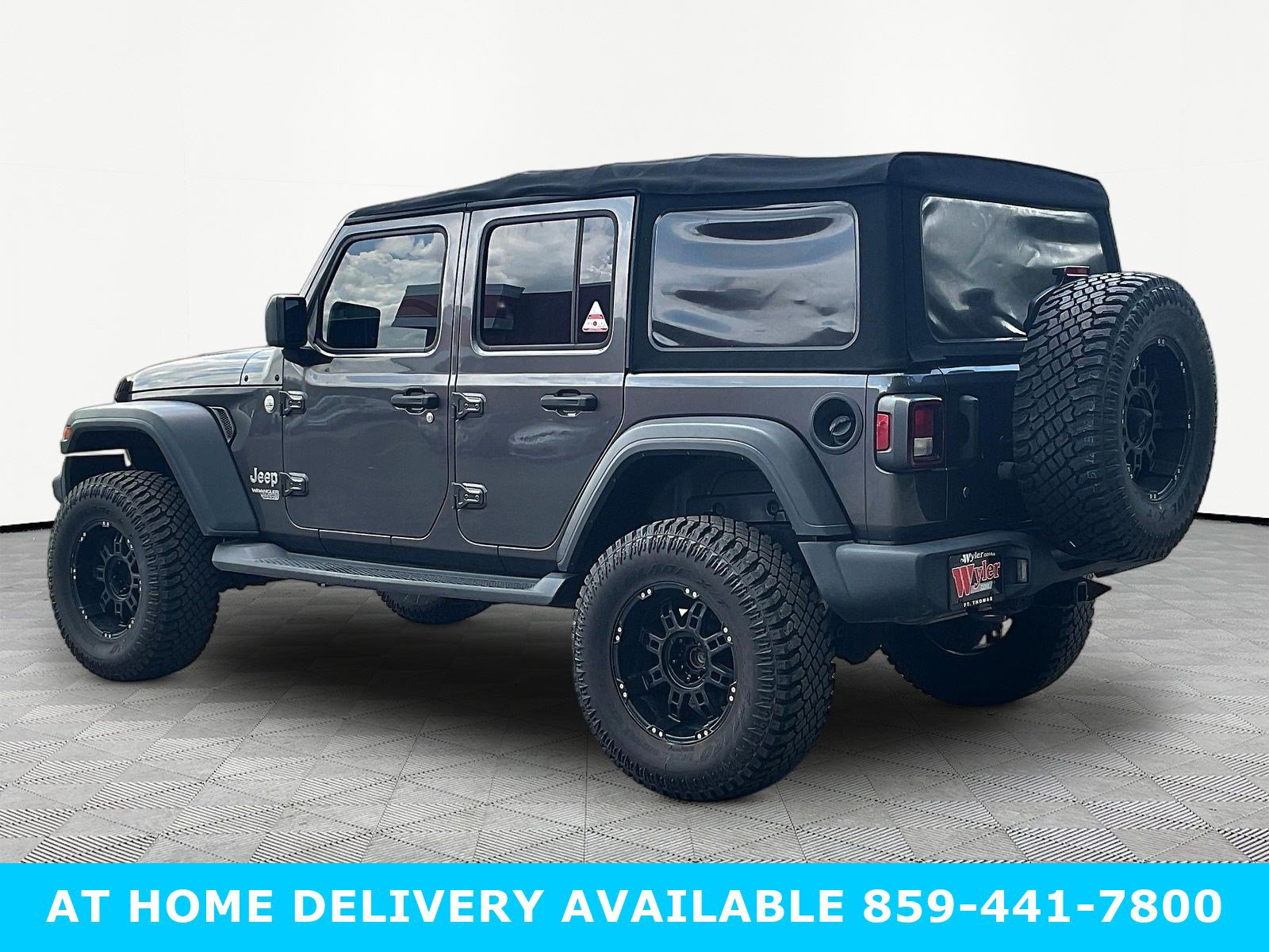 Used 2018 Jeep Wrangler Unlimited Sport S AWD/4WD image 4