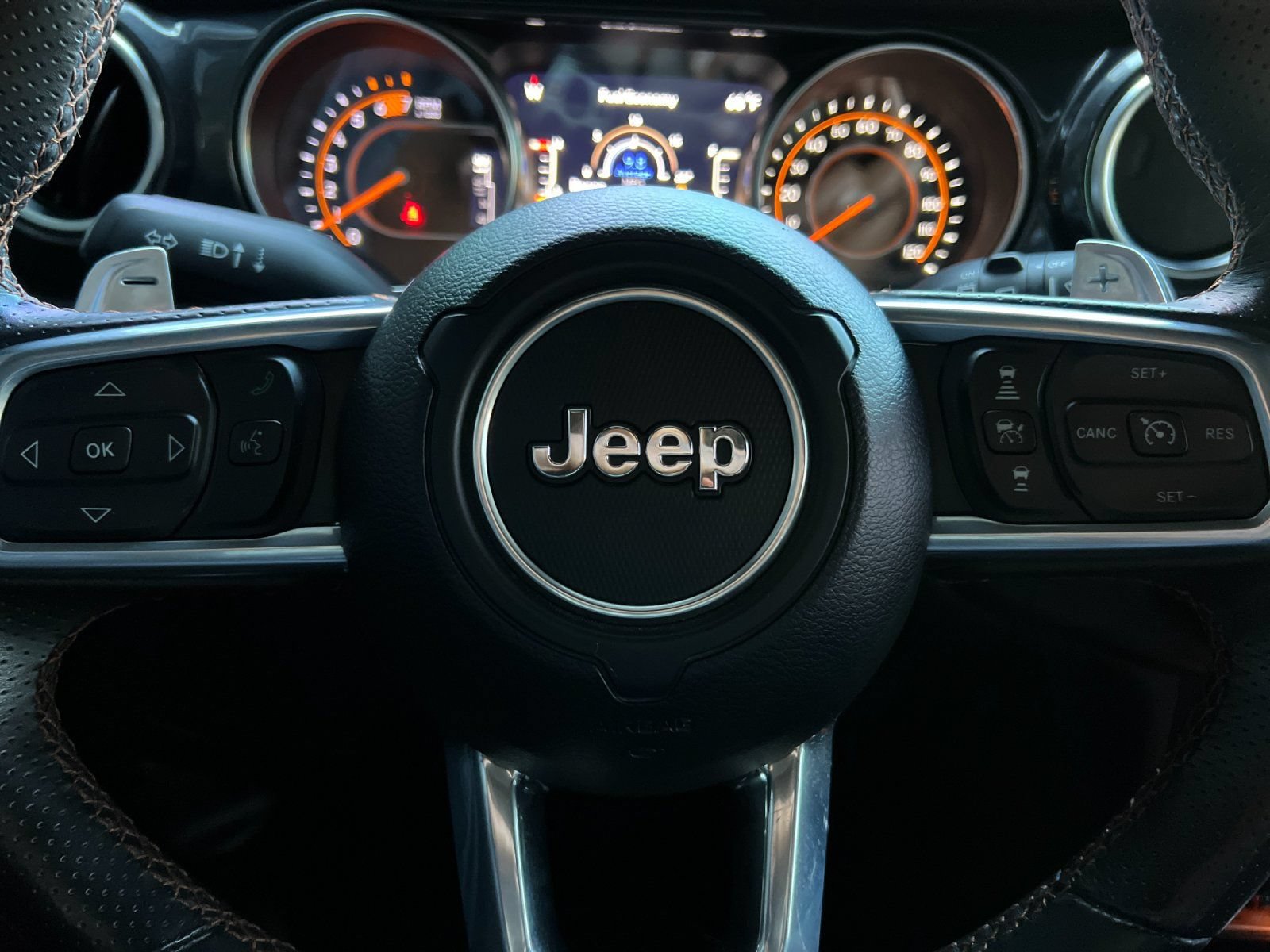 Used 2023 Jeep Wrangler Unlimited Rubicon 392 w/ Trailer Tow Package AWD/4WD image 24