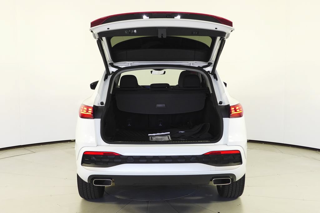 Used 2025 Audi Q5 Premium Plus w/ Premium Plus AWD/4WD image 10