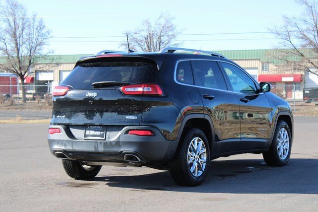Used 2018 Jeep Cherokee Latitude Plus image 5