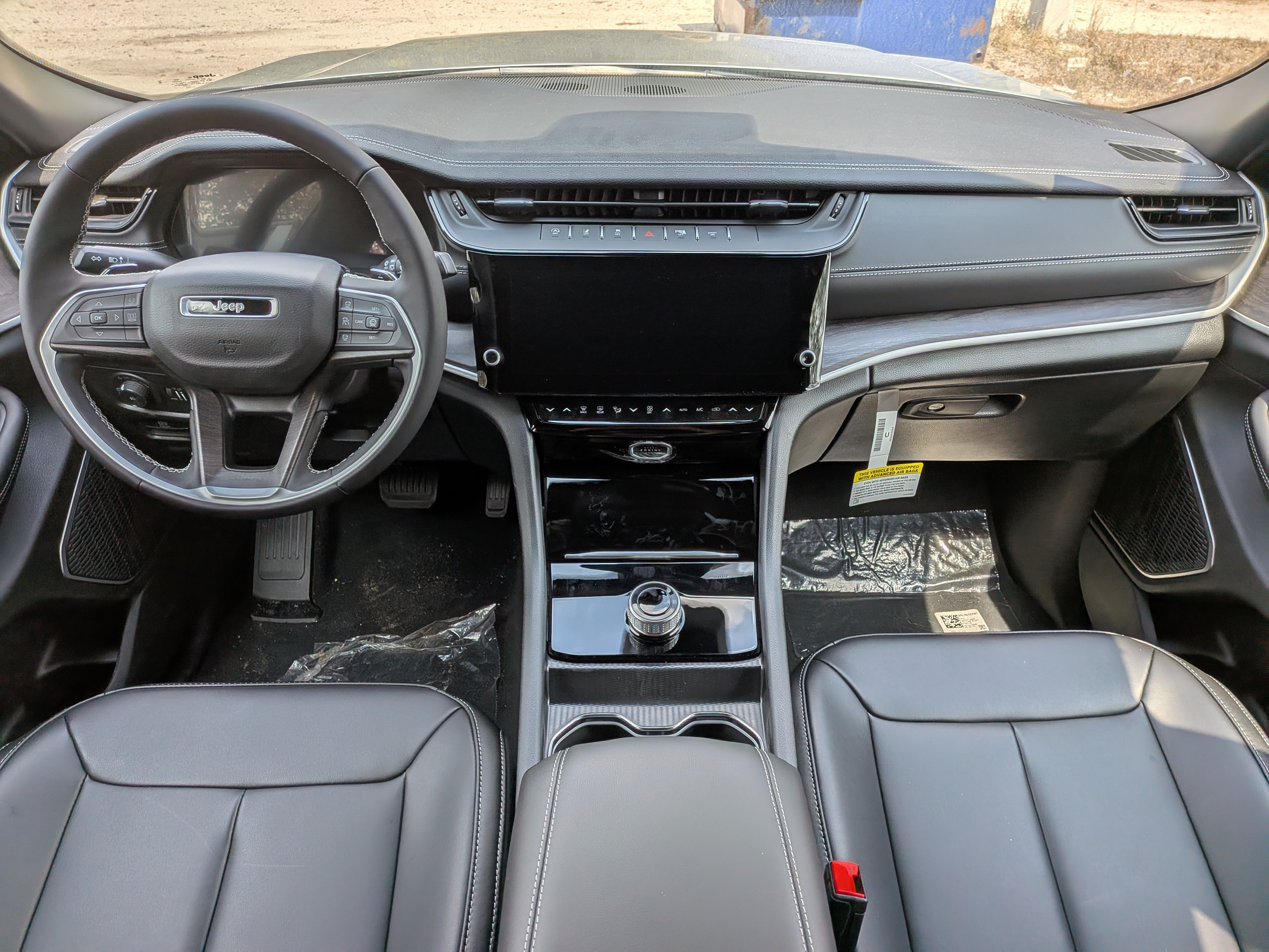 New 2026 Jeep Grand Cherokee Limited w/ Limited Altitude Package RWD image 14
