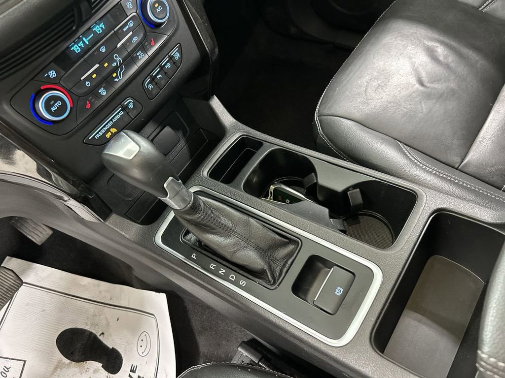 Used 2018 Ford Escape Titanium w/ Ford Safe & Smart Package AWD/4WD image 18