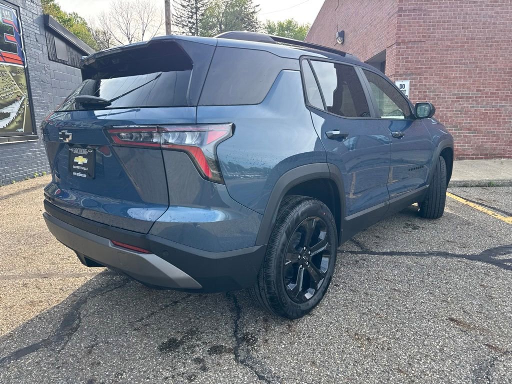 New 2026 Chevrolet Equinox LT w/ Convenience Package II AWD/4WD image 3
