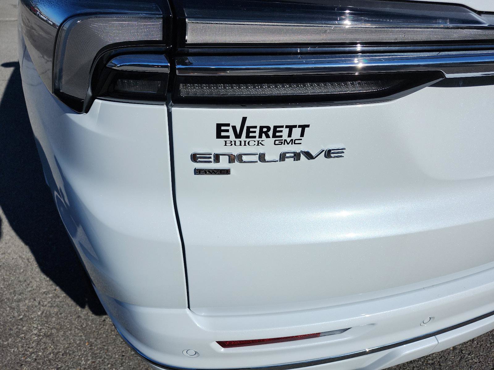 New 2026 Buick Enclave Avenir w/ Super Cruise Package AWD/4WD image 4