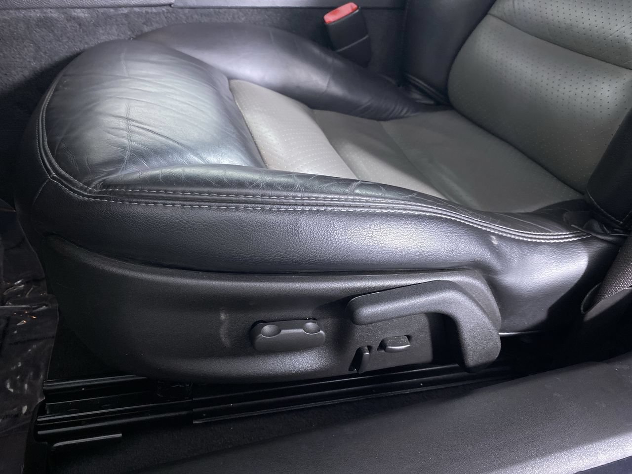 Used 2009 Chevrolet Corvette Convertible w/ Preferred Equipment Group RWD image 8