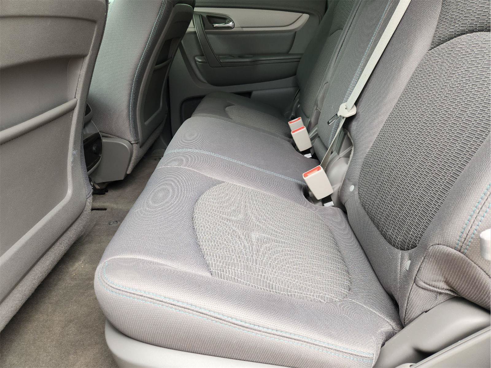 Certified 2017 Chevrolet Traverse LS FWD image 29