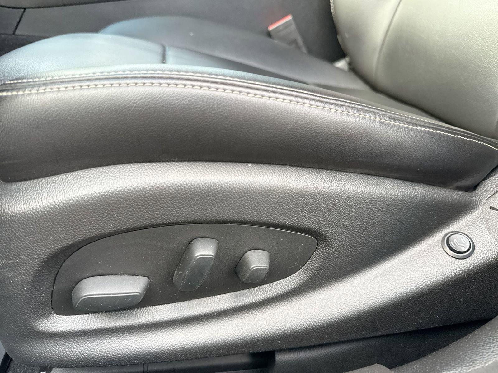 Used 2017 Cadillac ATS 2.0T AWD Sedan image 14