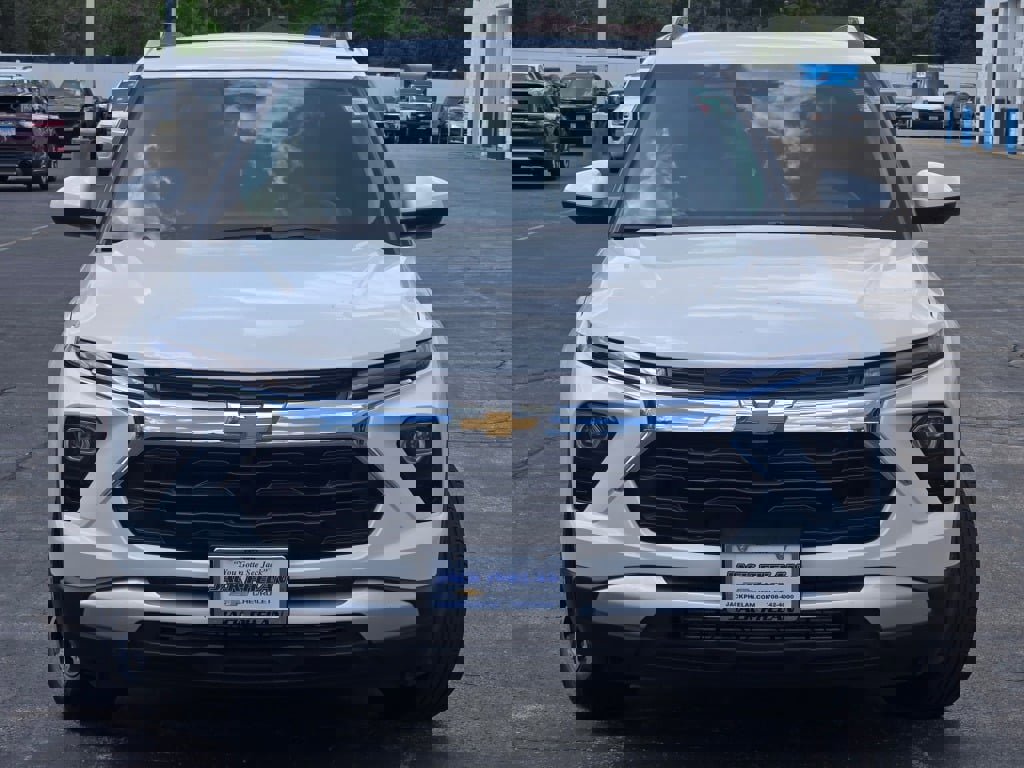 Certified 2025 Chevrolet TrailBlazer LT AWD/4WD image 4