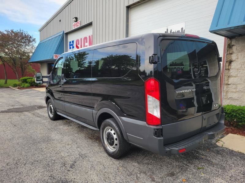 Used 2018 Ford Transit 150 XL RWD image 10