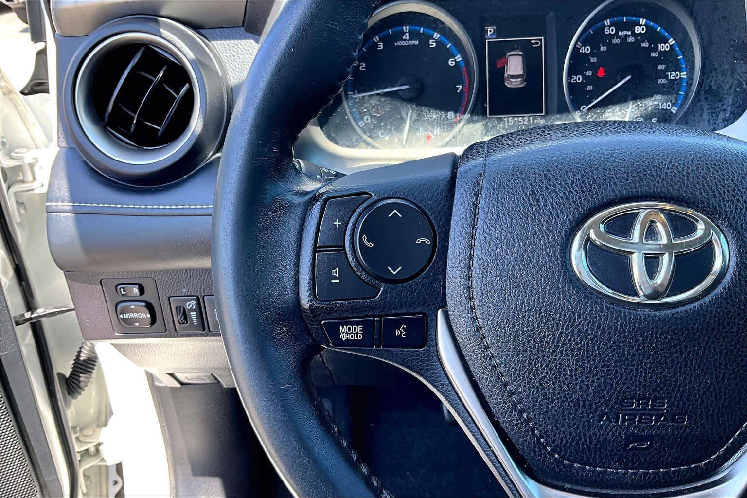 Used 2018 Toyota RAV4 XLE FWD image 21