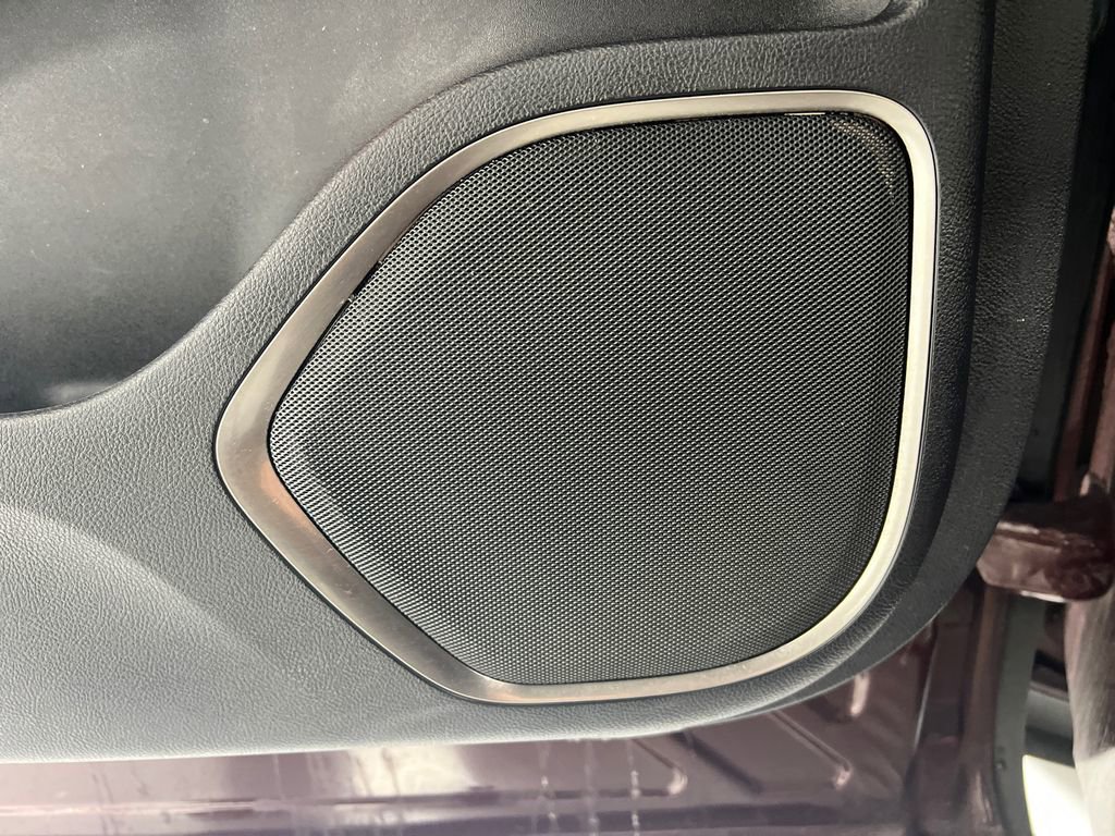 Used 2021 Lincoln Nautilus Reserve w/ Equipment Group 201A image 17