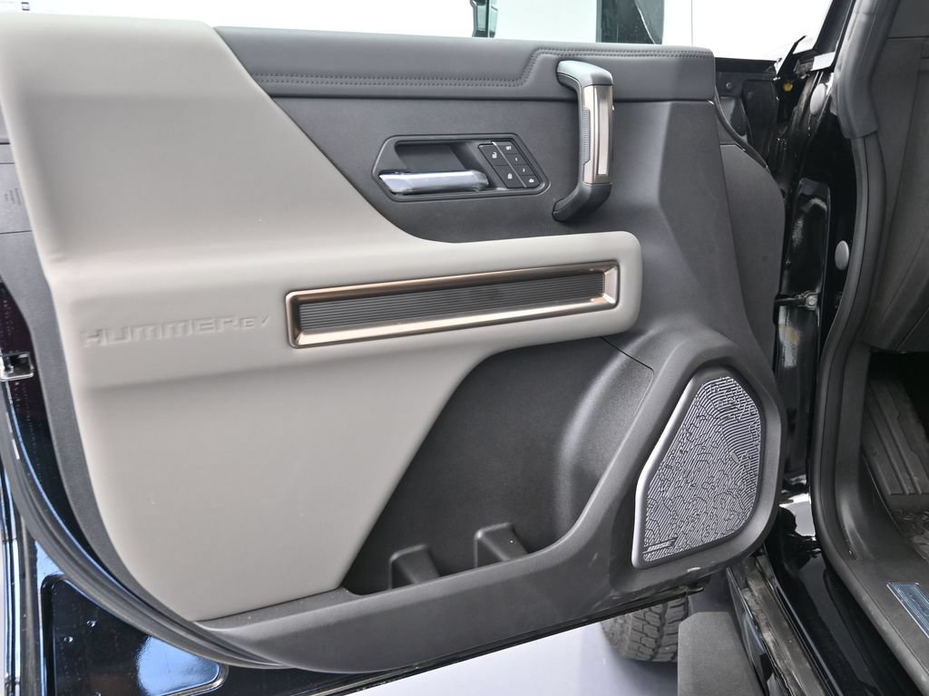 New 2025 GMC Hummer EV 2X AWD/4WD image 14