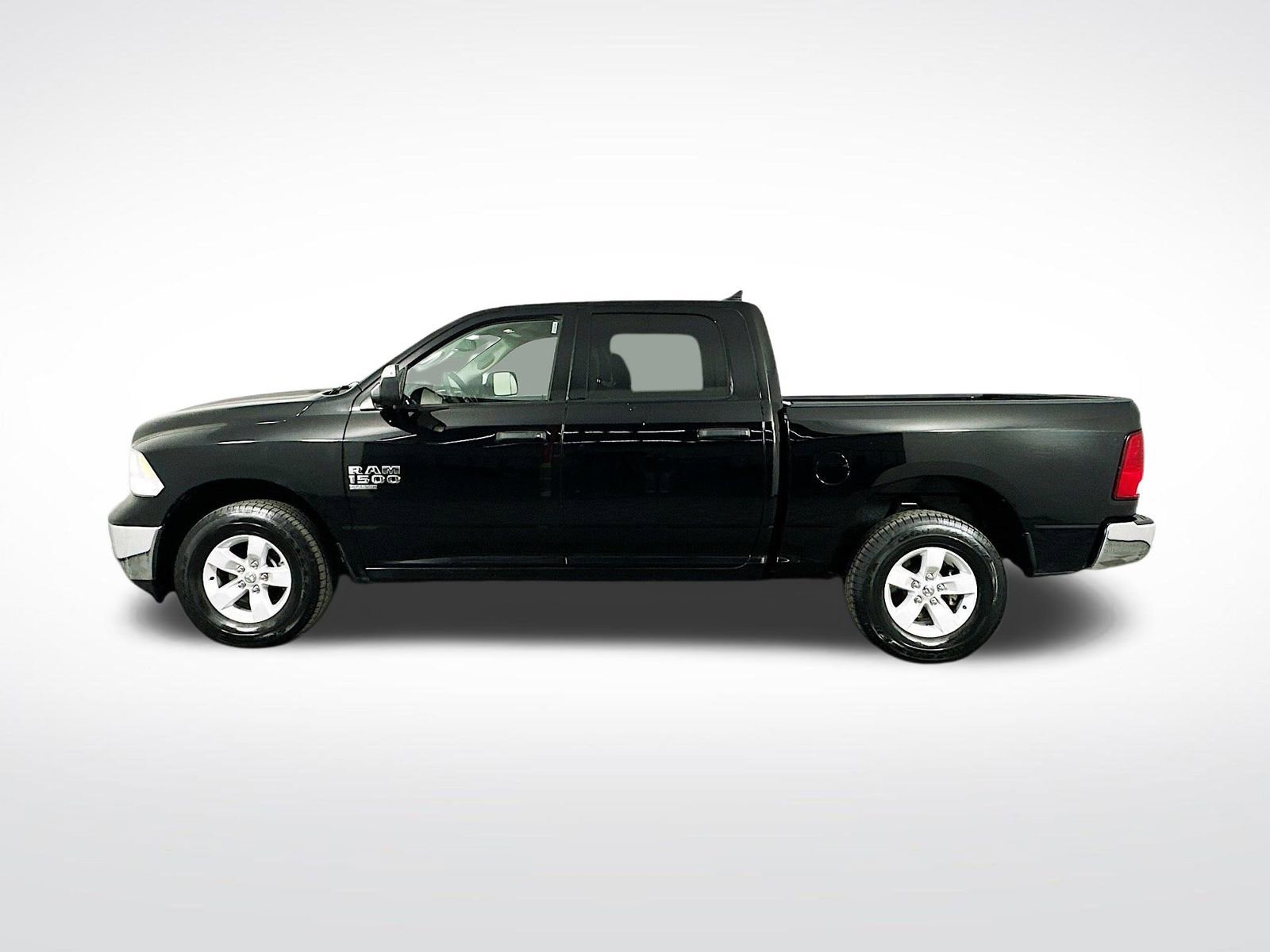 Used 2023 RAM 1500 Classic SLT w/ Trailer & Traction Group image 5