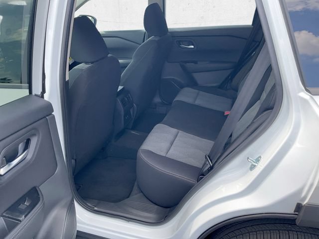 New 2026 Nissan Rogue SV w/ Cold Weather Package AWD/4WD image 15