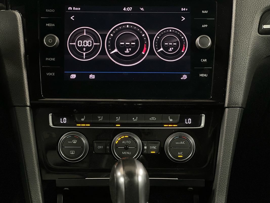 Used 2019 Volkswagen Golf R 4-Door AWD/4WD image 19